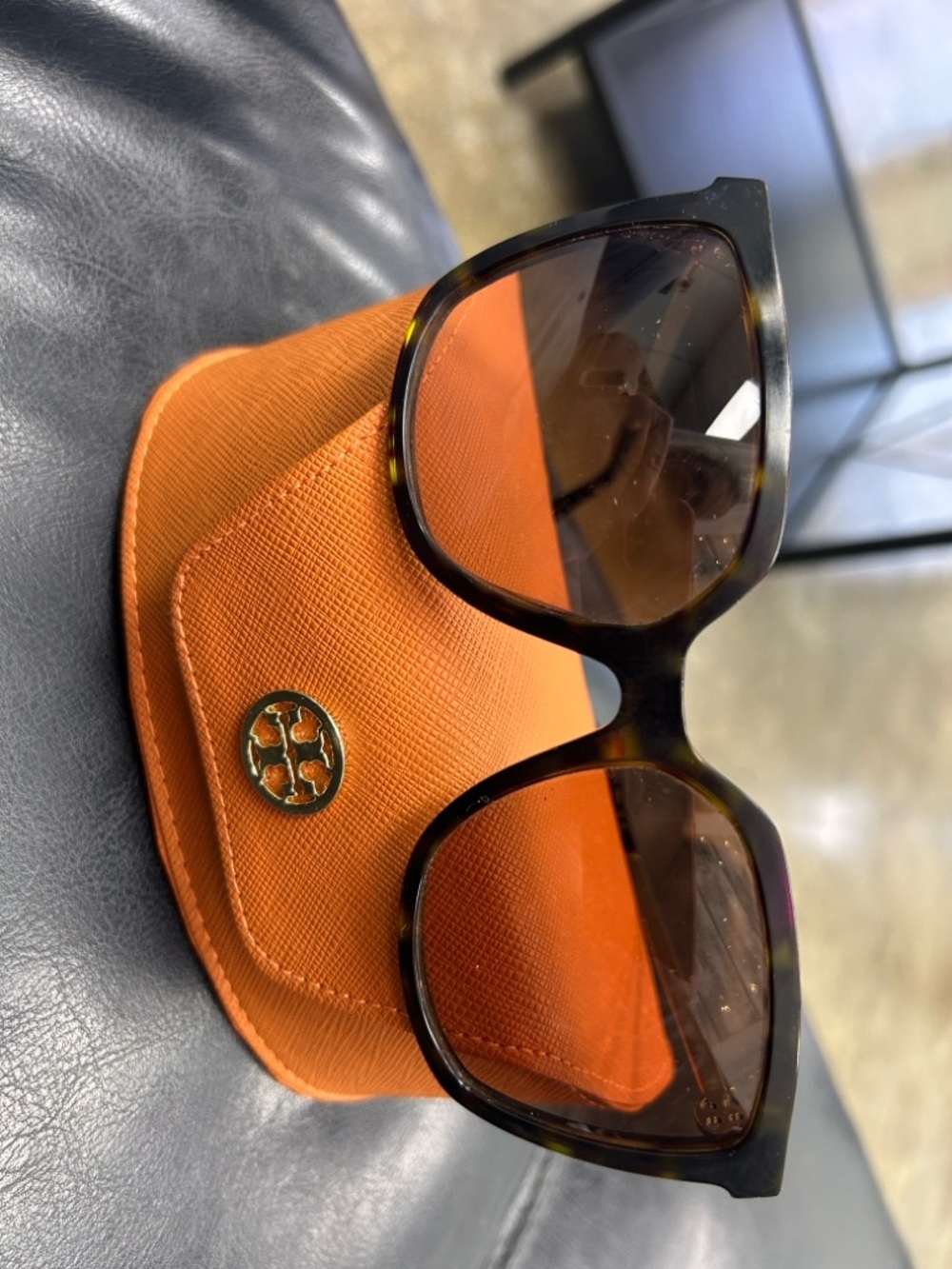 Tory Burch # TY7146 Tortoiseshell Sunglasses with Brown Lenses and Orange Case